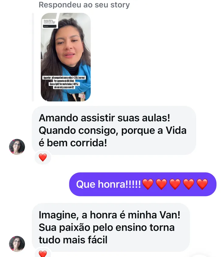 Print do direct: “Amando assistir suas aulas! Quando consigo, porque a Vida é bem corrida!” — e, na sequência: “Sua paixão pelo ensino torna tudo mais fácil”.